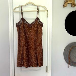 Victoria’s Secret silky animal print lace trim teddy nightgown